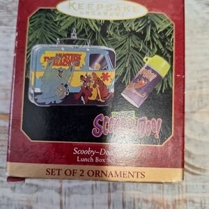 Hallmark scooby doo luch box ornament